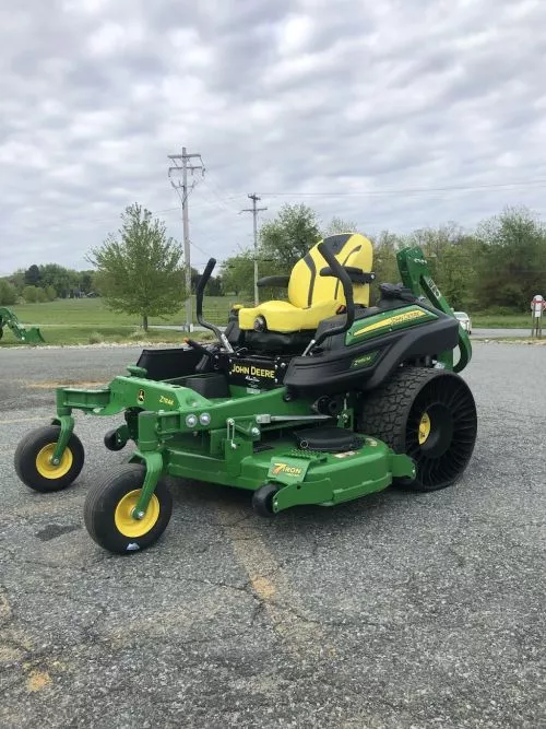 Ian has been taking care of our lawn for 2 years and I am very happy with his service